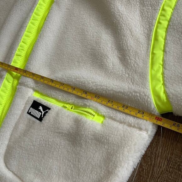 PUMA NWT Women's Sherpa Fleece Jacket with Woven Details Size Large - Picture 8 of 9